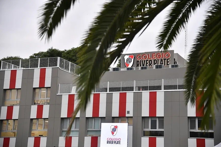 🧵 HILO | LA VERDAD DETRÁS DEL AMPARO DE DANIEL KIPER CONTRA RIVER ⬇️