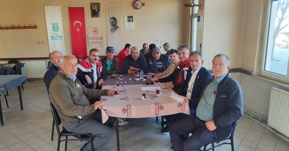 ‼‼SİLİVRİLİ ÇİFTÇİLERİMİZ İLE BİR ARAYA GELDİK‼‼

📎facebook.com/silivri.tarim/…

<a href="/SilivriTarim/">Silivri İlçe Tarım ve Orman Müdürlüğü</a> 
<a href="/isttarimorman/">İstanbul İl Tarım ve Orman Müdürlüğü</a> 
<a href="/TCTarim/">T.C. Tarım ve Orman Bakanlığı</a> 
<a href="/Bugemtr/">Bitkisel Üretim Genel Müdürlüğü</a> 
<a href="/trgmresmi/">Tarım Reformu Genel Müdürlüğü</a>