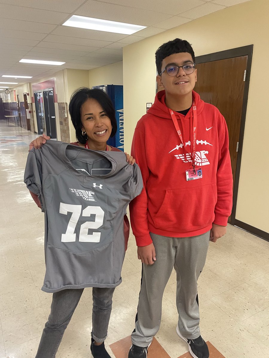 FootballWNHS's tweet image. Game 9 kicks off at 7pm tonight when we face Maize at Maize High School. Thank you to our Teachers of impact: Coach Bailey, Coach Falk, Mrs.Thamsakon, and Mrs. Bailey Williamsons. Thank you for what you do!!! @WichitaNorth259