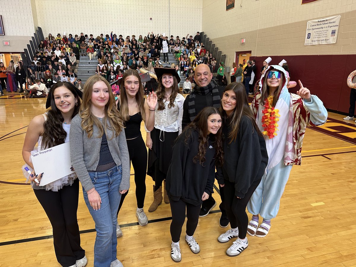 CBTohickonMS's tweet image. Tohickon Pep Rally! Fun! #Tohickon #CBSD #PepRally