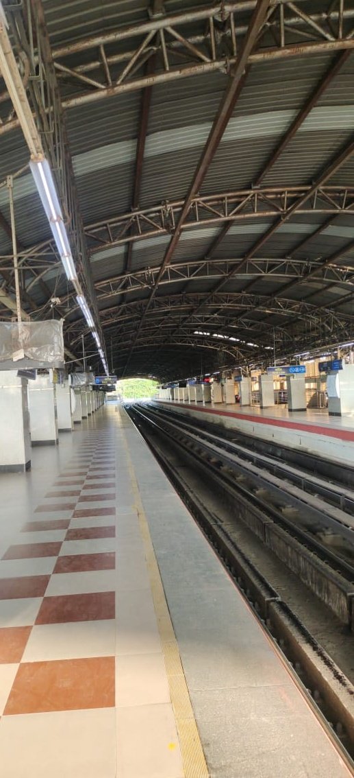 Let’s keep our stations spotless and our journeys pleasant.

#MetroRailway keeps the #Swachhata spirit alive through #SpecialCampaign5.0.

<a href="/RailMinIndia/">Ministry of Railways</a>

#IRSpecialCampaign5 #SCDPM5.0 #SHS2025  #SwachhataHiSeva2025 #SwachhBharat
#SpecialCampaign5.0.