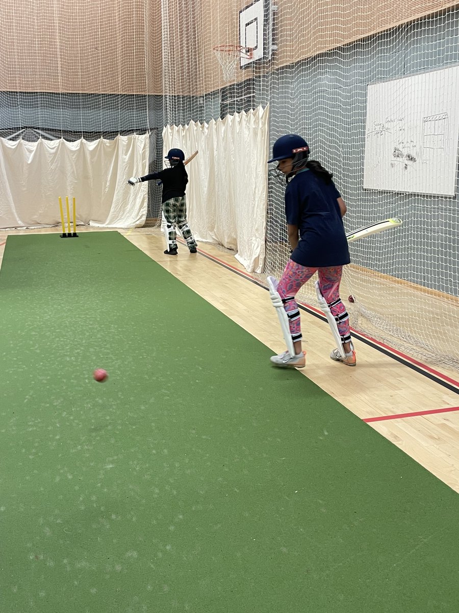 Girls Cricket Course - Introduction To Hard Ball🏏

📍 <a href="/KirkhamGrammar/">Kirkham Grammar School</a> School, PR4 2BH

📅 Tuesdays, 5:30–7:00pm (November-December)

Transition from softball to hardball with fun, skill-focused sessions!

👧Girls aged 9–13

Book now🔗bit.ly/47wjLqH

<a href="/kwcc1830/">Kirkham & Wesham CC</a> <a href="/Illawalla/">Thornton Cleveleys Cricket Club</a>