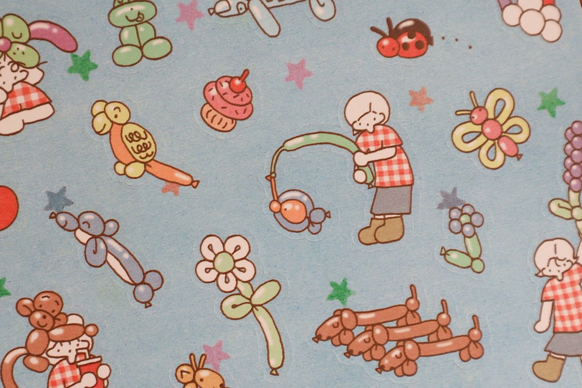 오랜만에 통판을 열어봅니다. 
날이 많이 쌀쌀해졌는데, 반팔을 입은 스티커도 있네요. 이런저런 일들이 많아 오픈 타이밍을 놓쳤답니다😭 발주가 꼬여 재고가 많아진 스티커들도 있어 함께 올려봅니다. 관심이 있으시담 한번 구경해주세요~🎶

입금 기간 ~ 11월 5일 23시 30분