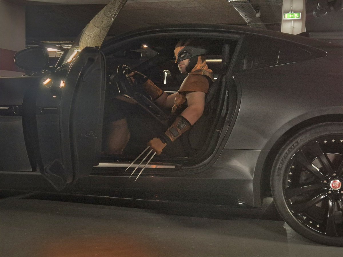 29Gambrinus's tweet image. C&apos;est halloween... 
#Wolverine #ftype #jaguar #v6s