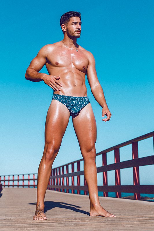 twistedmalemag's tweet image. #modellife - Cristian Herrero shot by Adrián C. Martín

-  twistedmalemag.com -

#models #modelo #modelling #Mensfashion #media #linkbuilding #Editorial #FitnessModel #BRICS