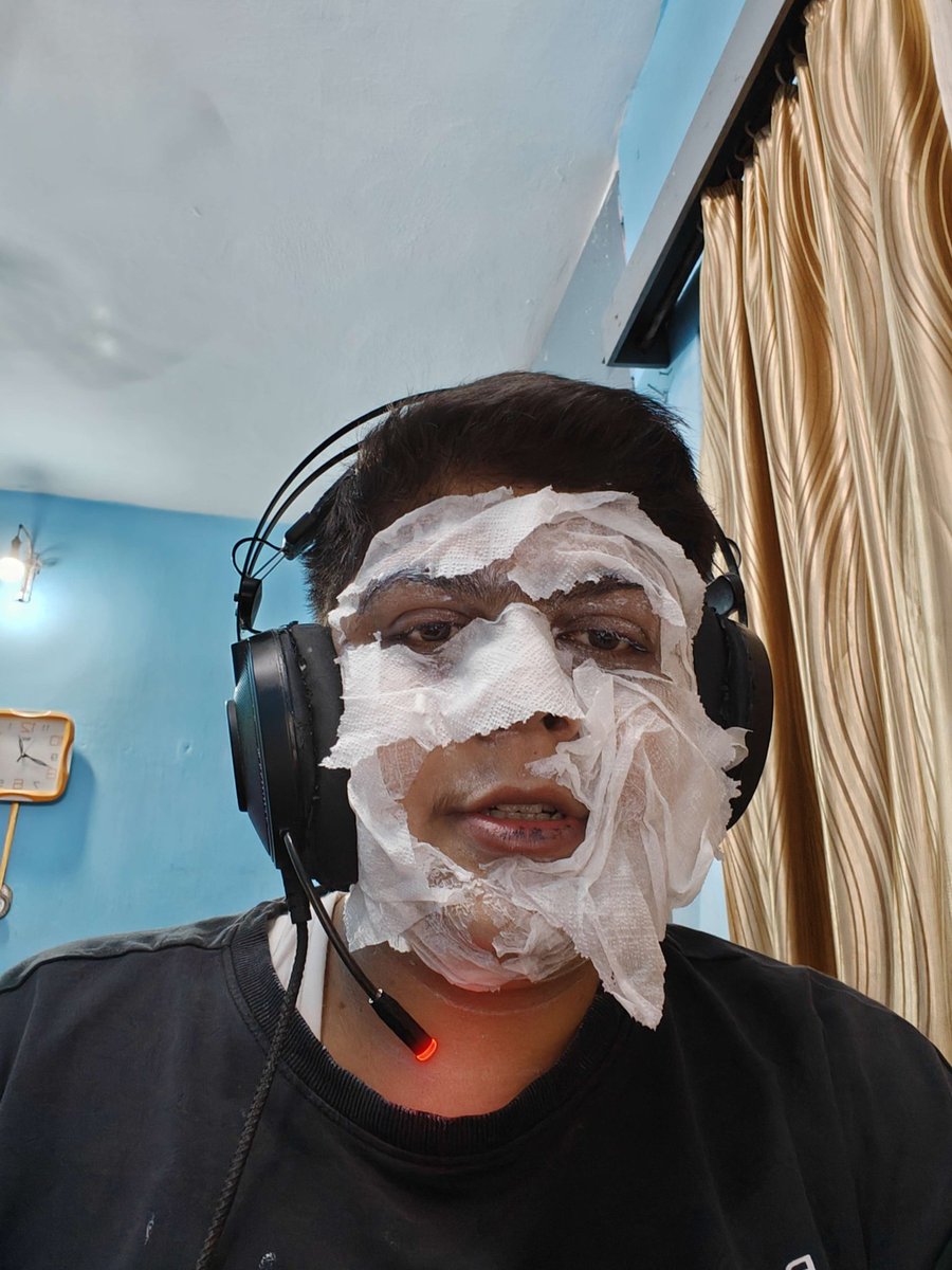 Happy Halloween It's From Last Year ... 😂😂😂😭 So So Bad ..  Your Comments are welcome even if it's sarcastic or mean... 😂😂