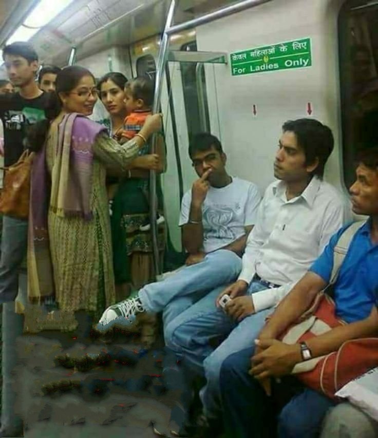 आज पकड़े गये नहीं तीनों ने पिंकी डिंपी नेहा के नाम से x पे id बनाई है 😊