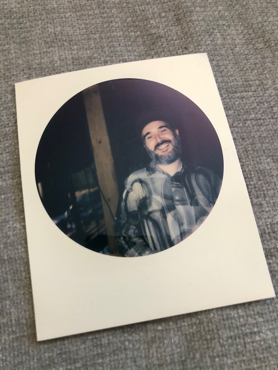 A relembrar polaroids enquanto se preparam os concertos de Outono.

31 Outubro - A Arca da Noe - Galiza

21 Novembro - FIS Festival - Póvoa de Varzim

12 Dezembro - àCapela (MACAM)- Lisboa*
*revisitando o Guarda-Rios 

🎸🍁

📷 Sérgio Davide