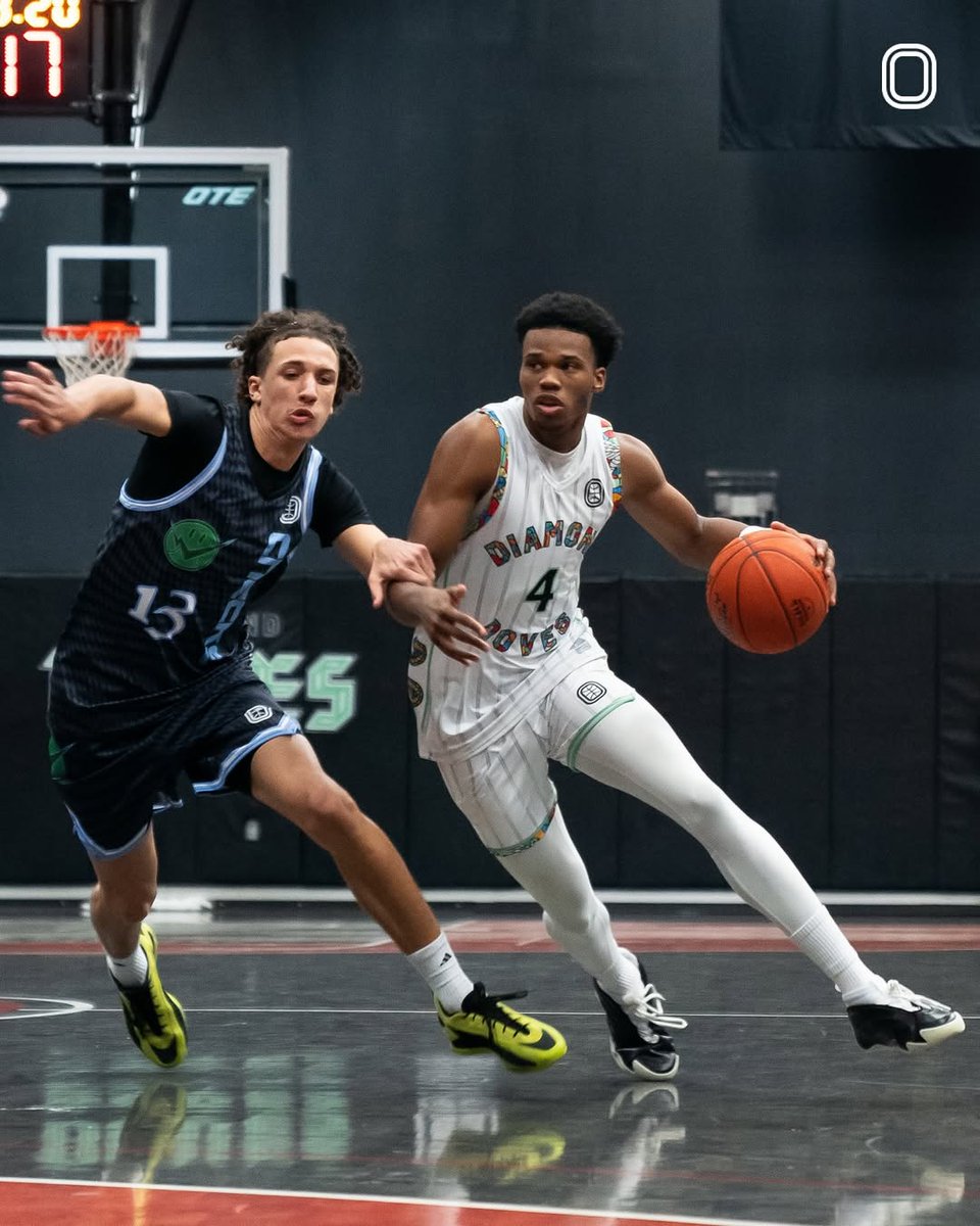 6'7 '26 Jordan Green of PHH Prep Diamond Doves is one of most athletic players in OTE and will be announcing college decision today.Will get rangy forward who can score off cuts,is constantly lob threat,and offensive rebounding threat

More on <a href="/Ballislife/">Ballislife.com</a>

ballislife.com/news/high-scho…