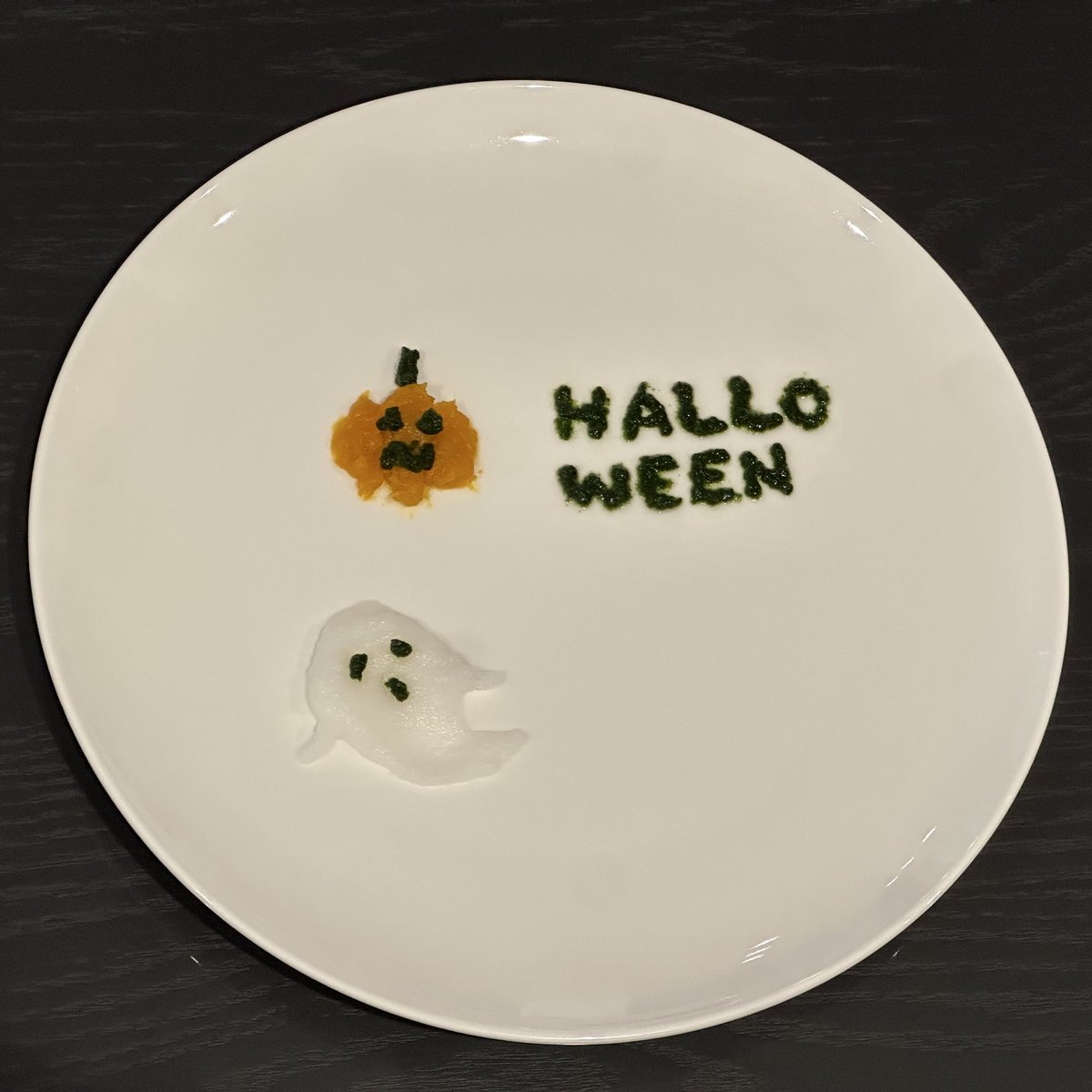 _0132mama_'s tweet photo. ←娘のハロウィン飯🎃

　　　　　　👻息子のハロウィン飯→ https://t.co/DN2NDrAIJO