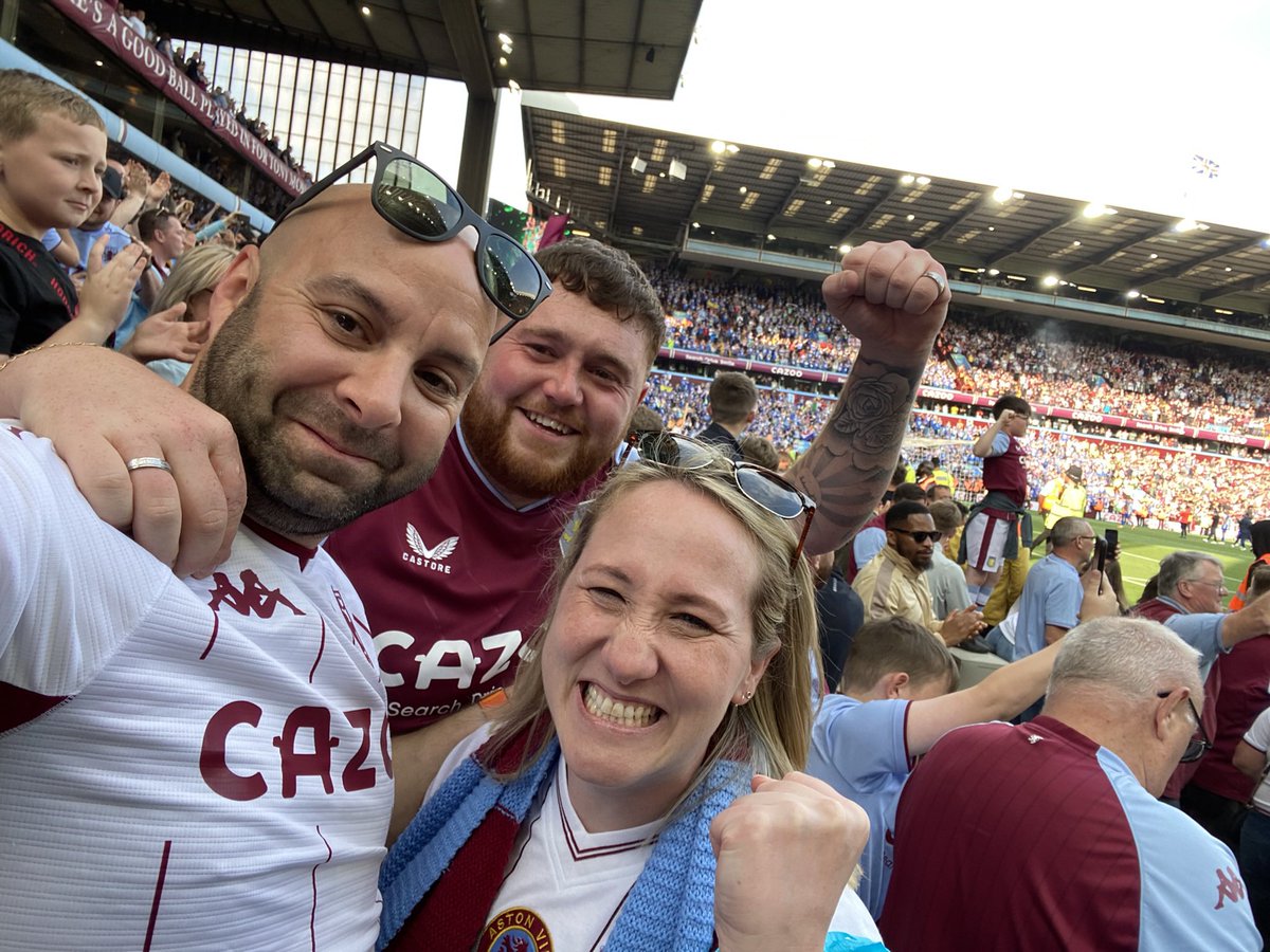 dan_villafan's tweet image. I feel like the last time I heard this at Villa was after beating Brighton last game of the 22/23 season which meant we qualified for Europa Conference and it felt like everyone stayed behind and was belting it out because we had no right to qualify for Europe bearing in mind we…