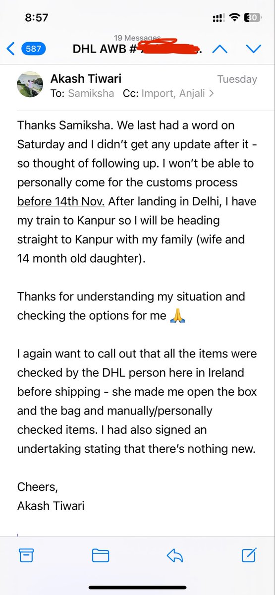 akashtiwari1007's tweet image. As you know I am in the process of moving back to India 🇮🇳 from Ireland 🇮🇪.
I want to share my personal painful ongoing experience with the “Indian Customs + Courier Company Nexus” saga.
How they loot citizens & customers while hiding behind stupid laws and poor practices 👇…