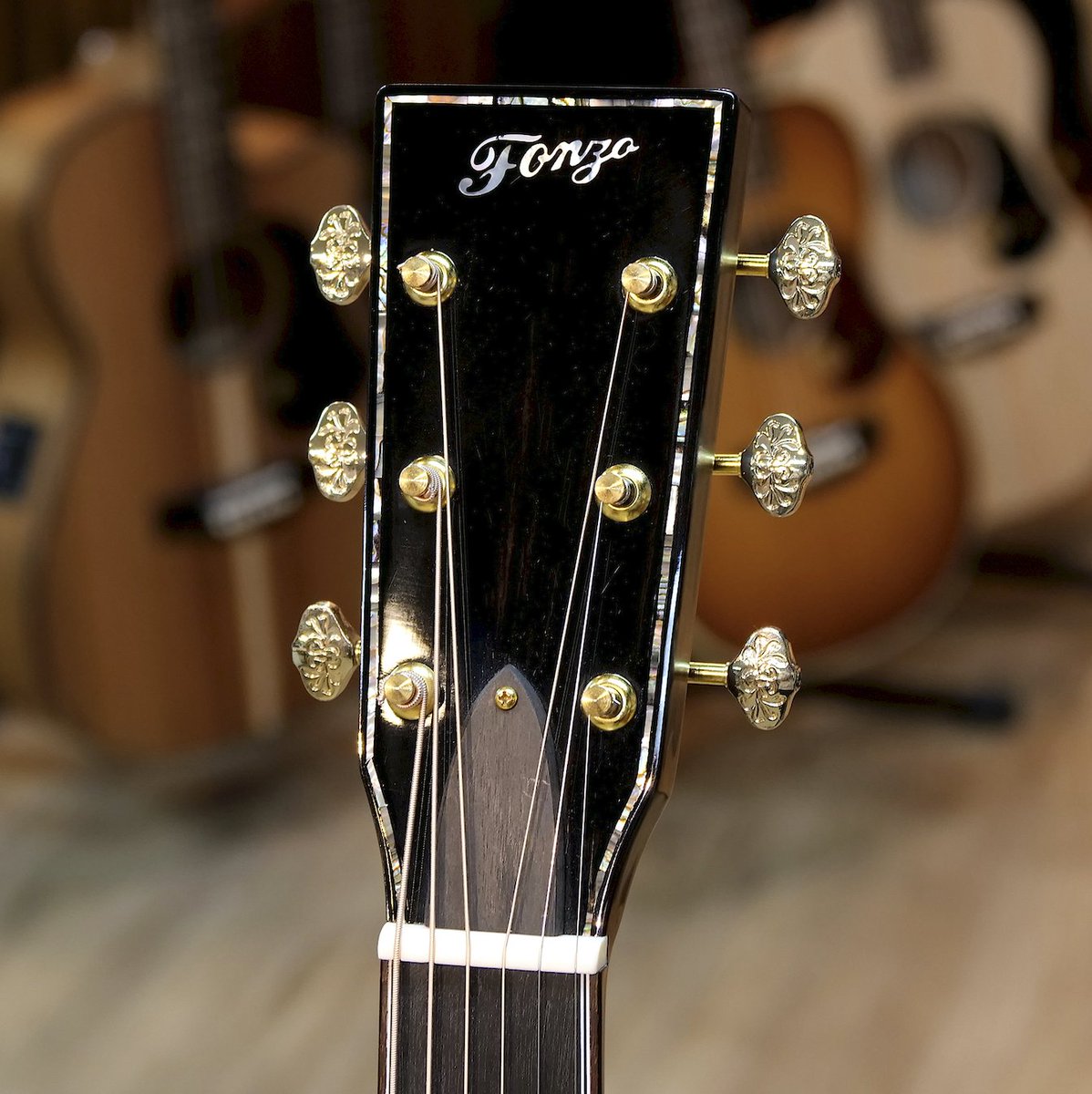 ドルフィンギターズ on X