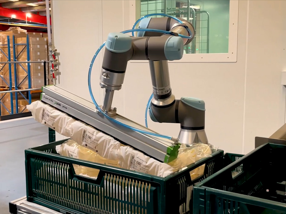 OlympusTech's tweet image. Automated case packing? Don’t rush it!
❌ Wrong kit
❌ Bad layout
❌ Weak materials
✅ Plan smart, train well, and maintain regularly.

At Olympus, we help you get it right - first time.
👉 olympustechnologies.co.uk/case-packing-m…

#Automation #CasePacking #Manufacturing #OEE