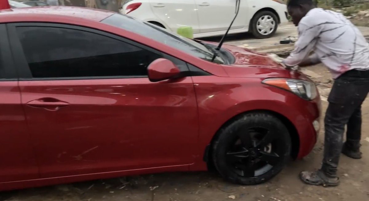 Jnicegh's tweet photo. @aristotledada @osp Stolen ‼️‼️  Stolen ‼️‼️ Stolen ‼️‼️
Dear family and friends, please help me locate this vehicle, it was stolen from Nsawam Adoagyiri. Kindly share this message to reach a wider audience. Thank you. https://t.co/vLb48CxWz7