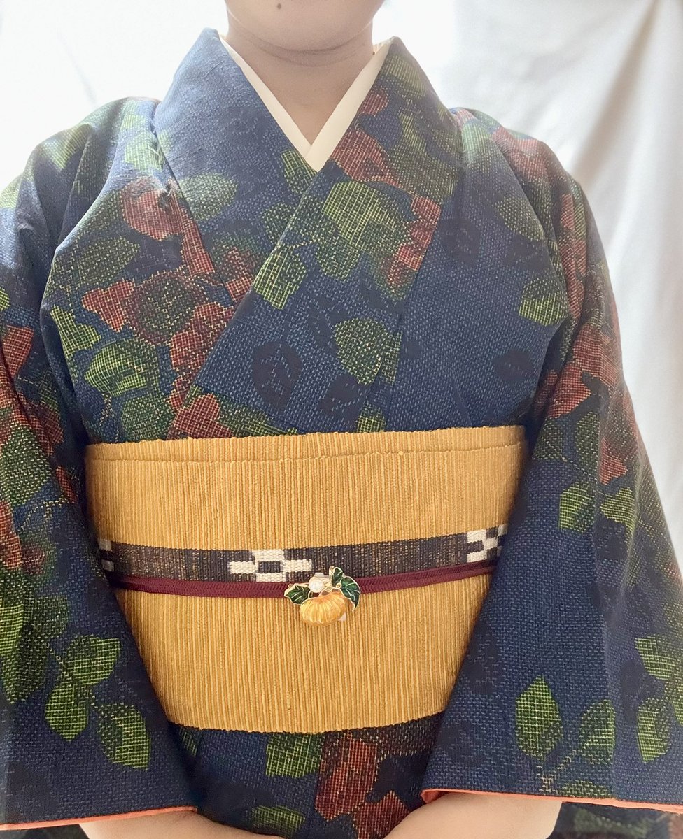 小豆です✿大島紬をつないだセットアップ　総裏仕立て　ハンドメイド♡ 小豆です✿大島紬をつないだセットアップ 総裏仕立て