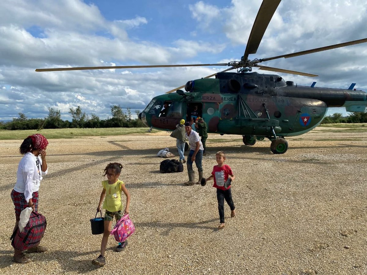 Esta es una obra de infinito amor. Siempre junto al pueblo.
#FARCuba