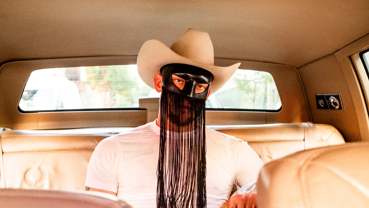 Orville Peck aprieta aún más el acelerador con ‘Drift Away’ y un nuevo EP. "Appaloosa" saldrá el 14 de noviembre: binaural.es/noticias/orvil…