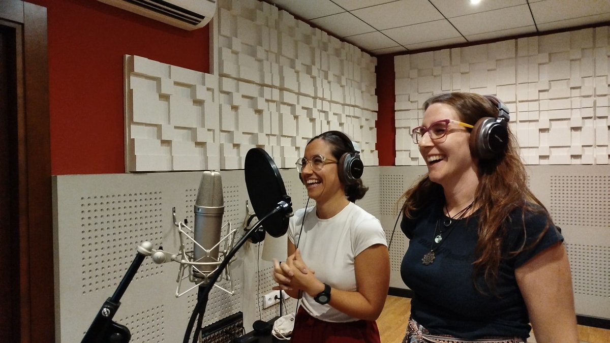 Os dejamos unas fotos del curso de iniciación al doblaje cinematográfico. El curso finaliza el 21 de noviembre y en diciembre os informaremos de los nuevos cursos para el año que viene.