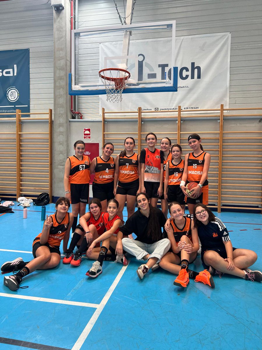 Esta semana no hay Jornada para nuestros equipos escolares, pero aprovechamos para presentar al Preinfantil Femenino entrenado por Ana Rubio.

#CDAnfora #Cuarte #CuarteDeHuerva #Baloncesto