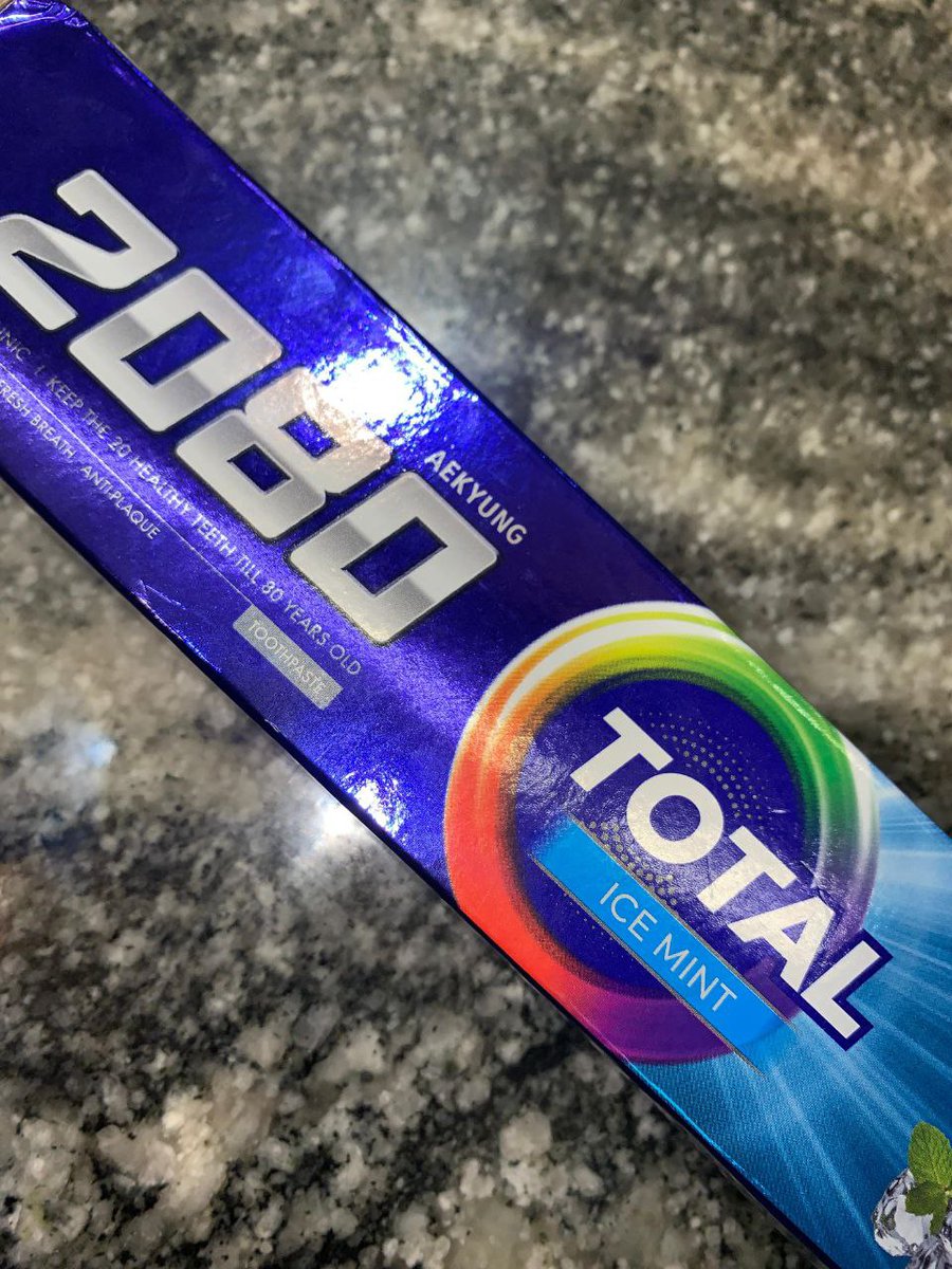 Aadoreitys's tweet photo. Aku nemu odol yang bikin napas fresh parah dan nggak bikin mulut pahit kayak odol biasanya. curiga 2080 Ice Mint ini emang The Next Level Oral Care 🦷🪥 https://t.co/rj4cj4blX6