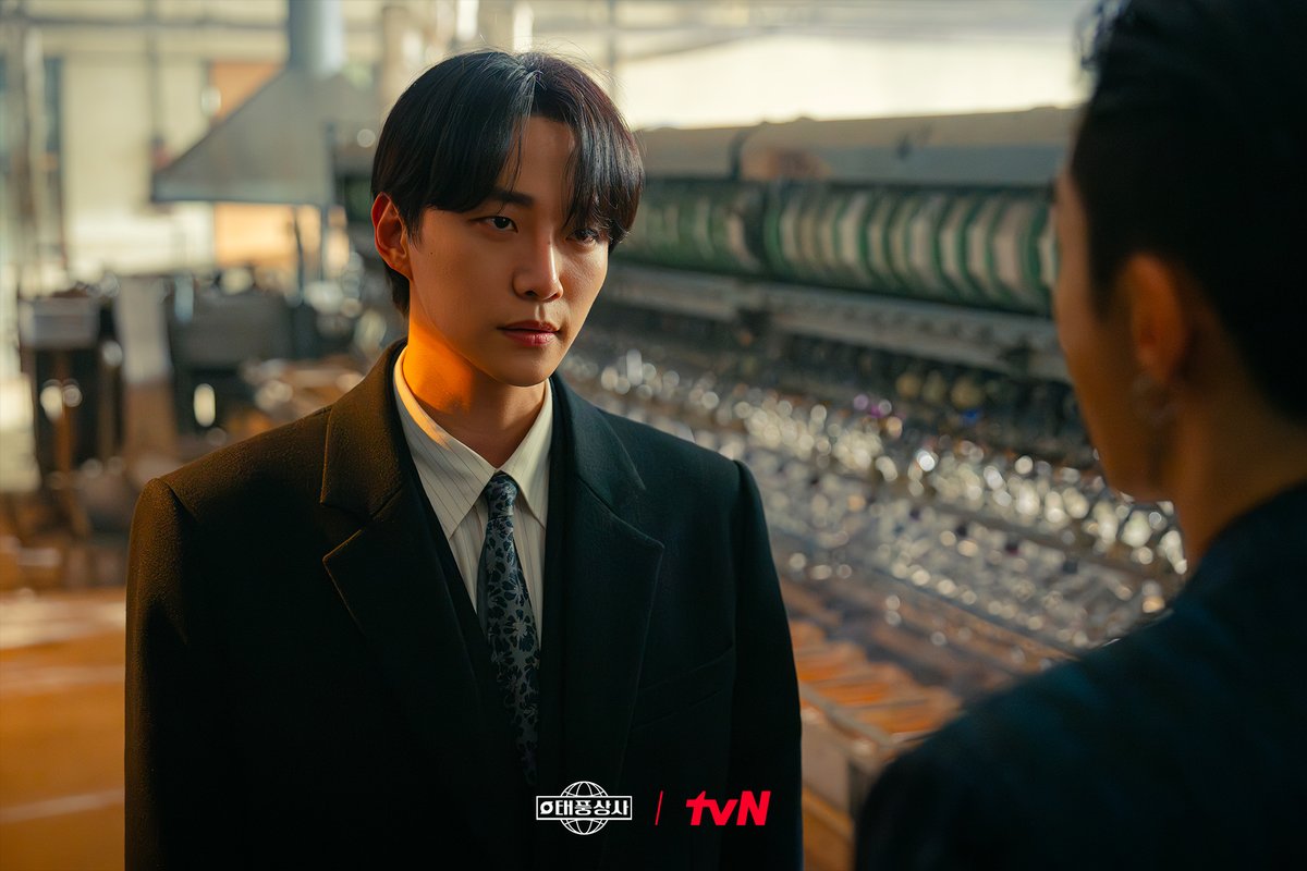 우리 사장님, 한다면 하는 사람이그든요-★
PRO 상사맨으로 폭풍 성장 중인 태풍🌀

[토일] 밤 9:10 방송ㅣtvN
#같이달려tvN #태풍상사 #Typhoonfamily