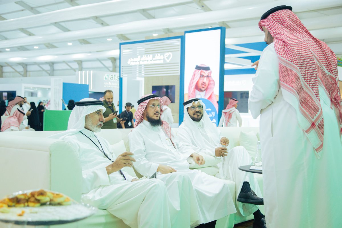 أيام جميلة قضتها #جمعية_كبدك في #ملتقى_الصحة_العالمي_2025
أيام مليئة بالتفاعل، والشراكات، وتجارب العطاء التي تجسّد أثر الوقف الصحي لخدمة الإنسان.

النجاح لا يصنعه الصدفة، بل يقف خلفه رجال مخلصون…
كان لتواجد نائب رئيس الجمعية د. راشد محمد أبا الخيل أثرٌ واضح في استمرار التميز،