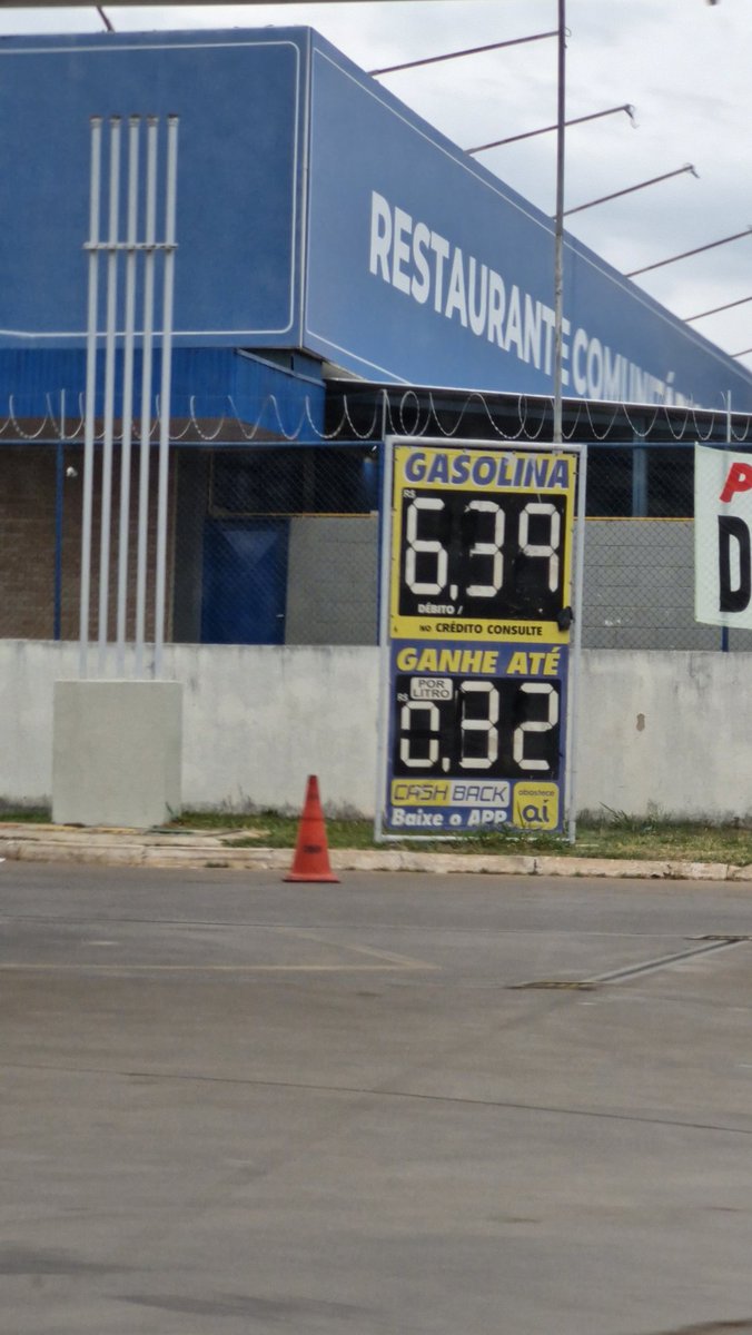 andreclodoaldo's tweet photo. @BrunnoMeloCBN E o aumento da gasolina... https://t.co/JSmhWge9Di