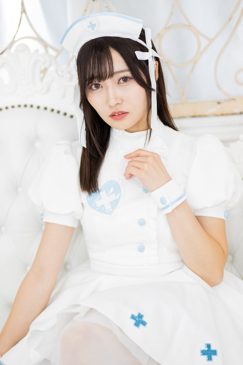 蓮の花をモデルにネアリカで作りました。 蓮の花をモデルにネアリカで作りました。