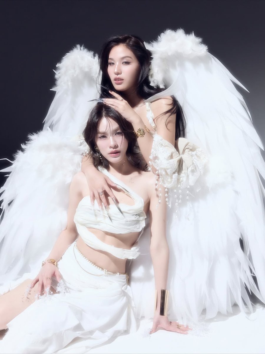 zphrnie's tweet image. SABAR DULU PLS GW NAFAS DULU PLS HABSHSJSJS PELAN PELAN IHH ANJR