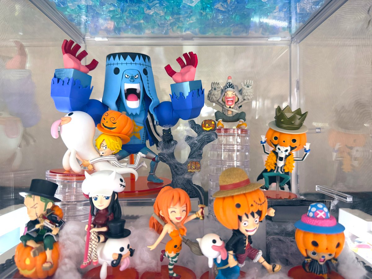 ハロウィン ワンピースフィギュアセット ONE PIECE ハロウィン フィギュア コンプリートセット - メルカリ