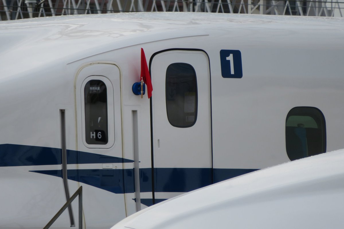 人見知りなキタキツネ (@kitsune_500kei) / Posts / X