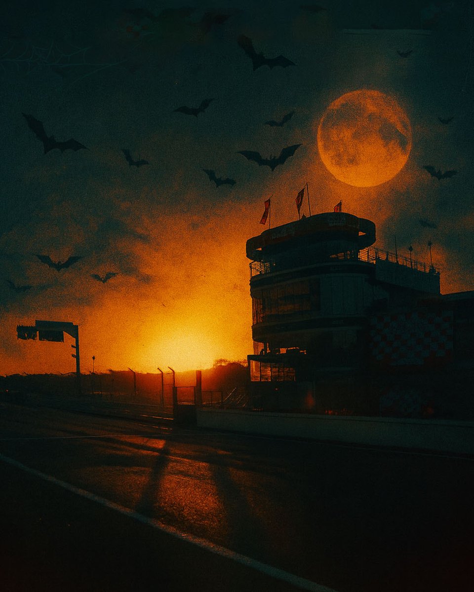 BTCC's tweet image. Tingram’s Treat 🎃

Swipe for a short spooky tale of one man’s terrifying title success.

Happy Halloween #BTCC fans!

👻🏁🏆