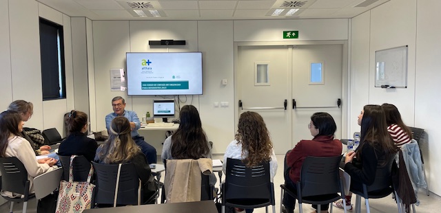 aecirujanos tweet media