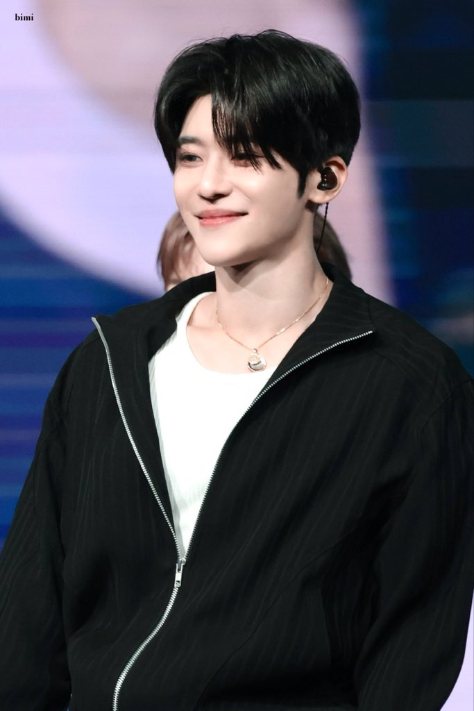 bimi511's tweet image. 251031

#시온 #SION #シオン
#NCT #NCTWISH