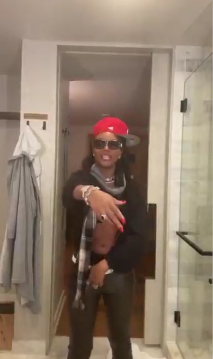 DAMI FOREIGN🥶 tweet media