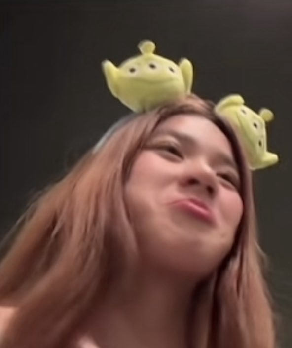 forzacairo's tweet image. SHE’S JUST A BABY 🤏🏼🤏🏼🤏🏼