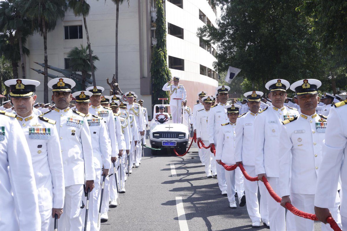 IN_HQENC's tweet image. A few more glimpses of the #ChangeofCommand 
📍Eastern Naval Command, #Visakhapatnam.