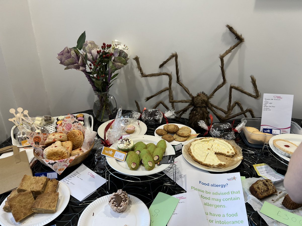 Another busy week here <a href="/HumberNHSFT/">Humber Teaching NHS Foundation Trust</a> nice to support the cake sale lead by our great youth group for our charity #healthstars.  Well done all