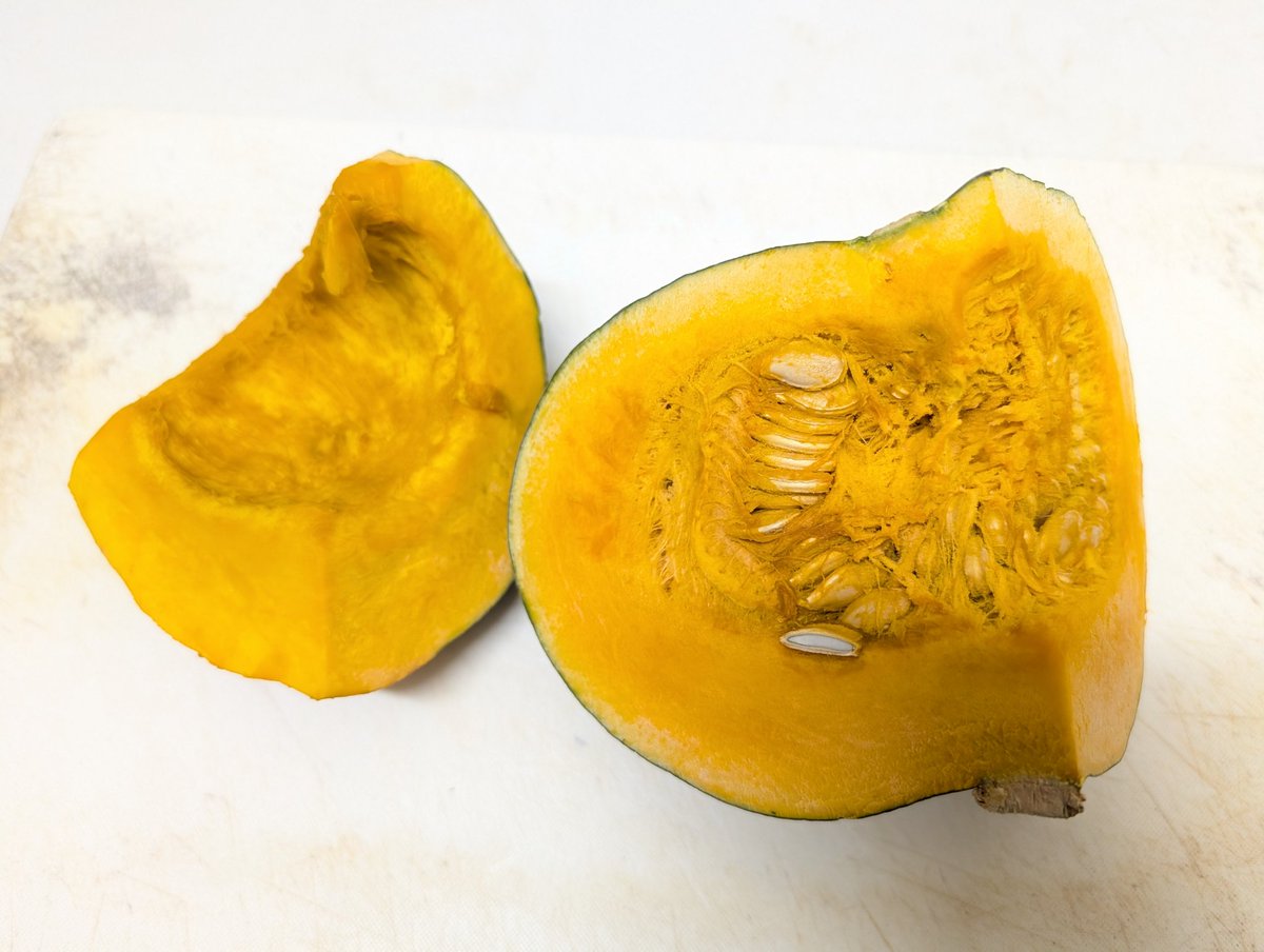 ハロウィンなのでカボチャのお菓子をつくります🎃