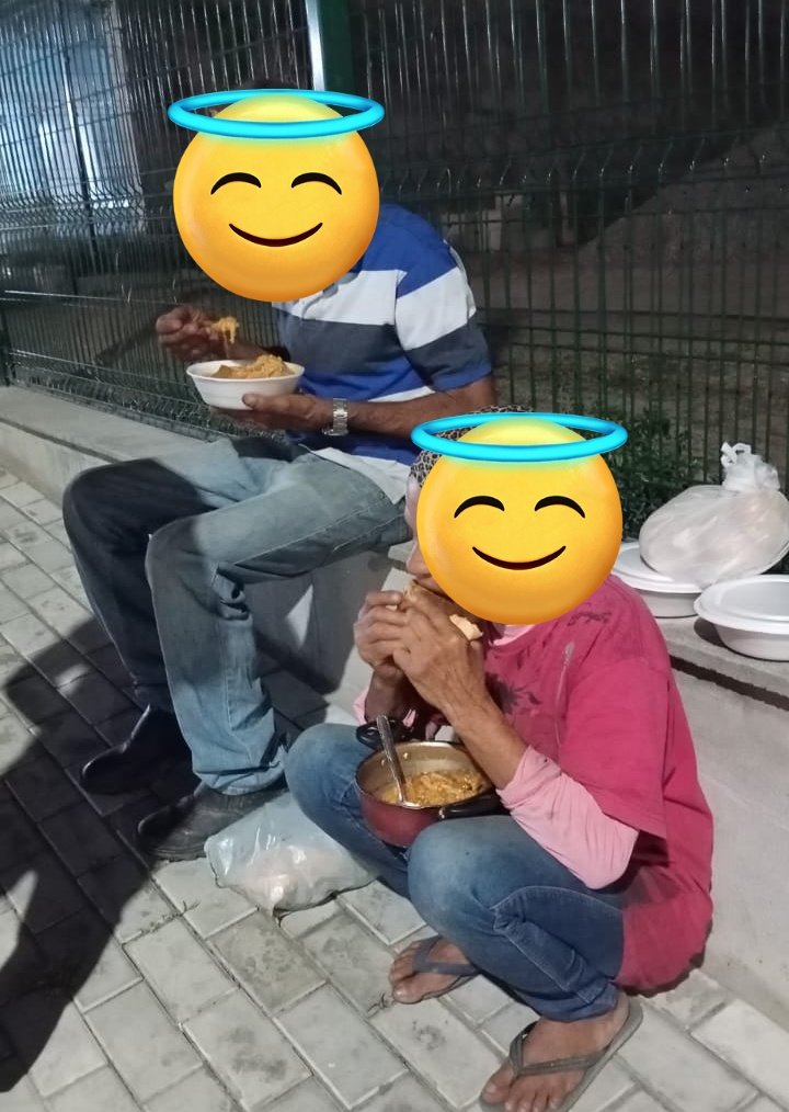 Ufaaa! Ainda bem que ta acabando
Último dia do mes, começinho do fim de semana, bora sextar com S de solidariedade?
Em meio a tanta tragédia e falta de empatia, que tal vc fazer um gesto de solidariedade e dar uma força pro sopão nao parar nesse fim de semana?
Doe ingredientes🙏