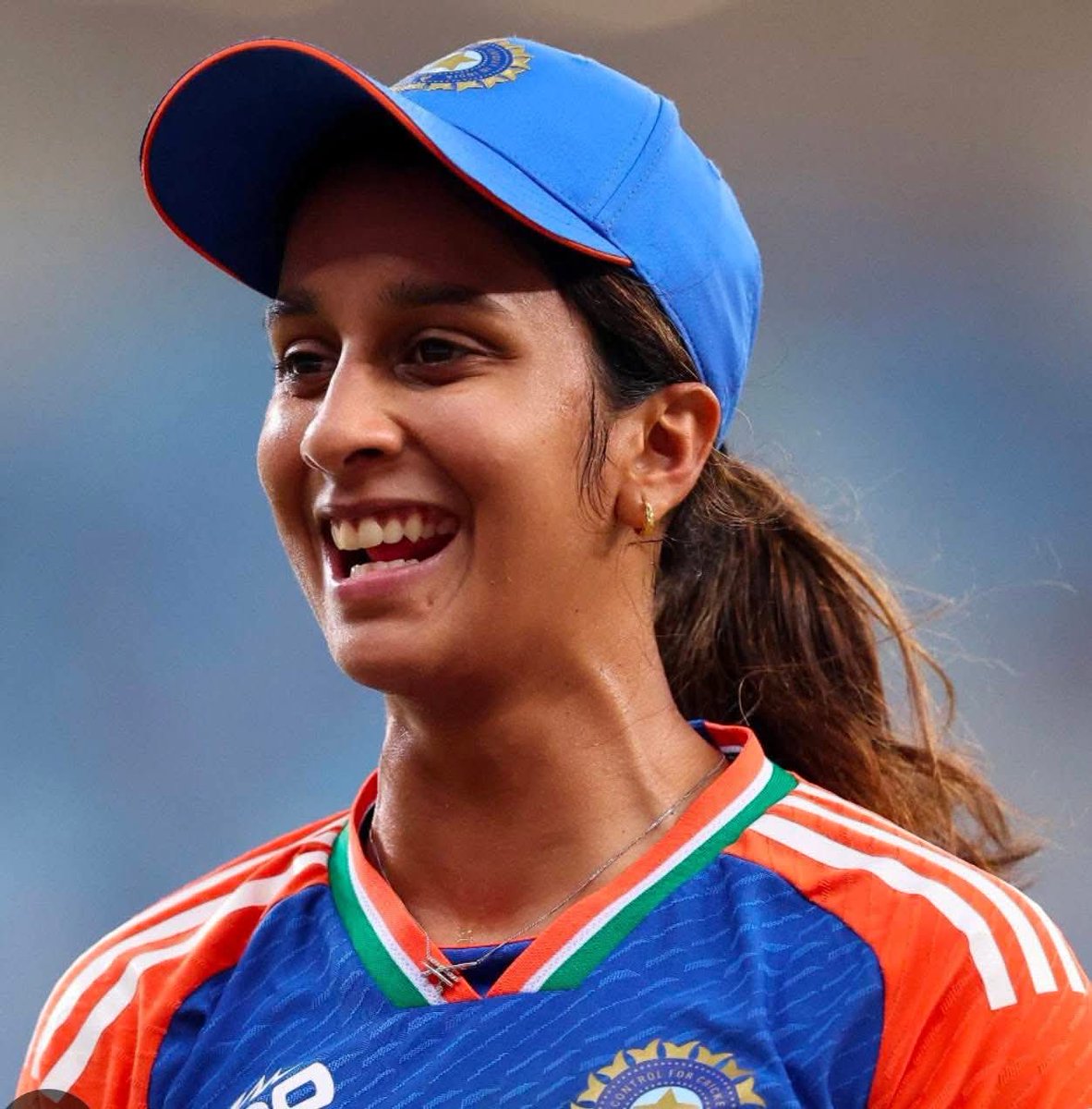 ಪ್ರೀತಿಗ ಜೆಮಿಮಾ, 
ಬೆವರಿಳಿಸಿ ನೂರು ರನ್ ಹೊಡೆದು, ನೀನೆ ಪಂದ್ಯ ಗೆಲ್ಲಿಸಿದ ಬಳಿಕವೂ- ಈ ಗೆಲುವು ನನ್ನಿಂದ ಘಟಿಸಿದ್ದಲ್ಲ, ದೈವವೇ ಇದನ್ನೆಲ್ಲಾ ಮಾಡಿಸಿತು ಎಂದೆಯಲ್ಲಾ... ! 
ಅದು ನಿಜವಾದ ಭಕುತಿ, 
ಶಕ್ತಿ, ಸಾಮರ್ಥ್ಯ, ಸೋಜಿಗ ! 
<a href="/cheejarajeeva/">ಚೀ ಜ  ರಾಜೀವ</a>