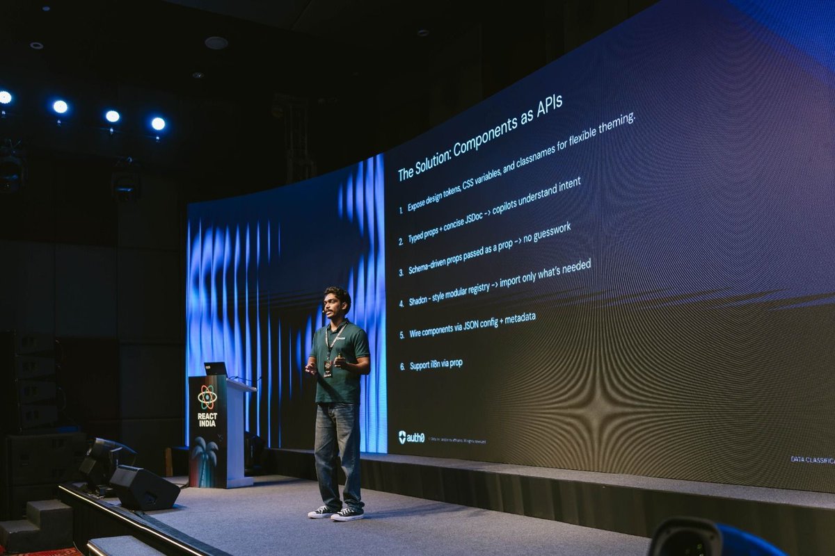 react_india's tweet image. SDK design from the experts

Naveen Chand (Auth0 by Okta) breaking down how to create components that work for developers AND machines!

Everyone&apos;s learning something new right now 🔥

#ReactIndia2025 #Auth0