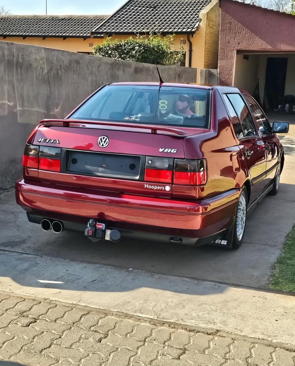 Bra john tweet media