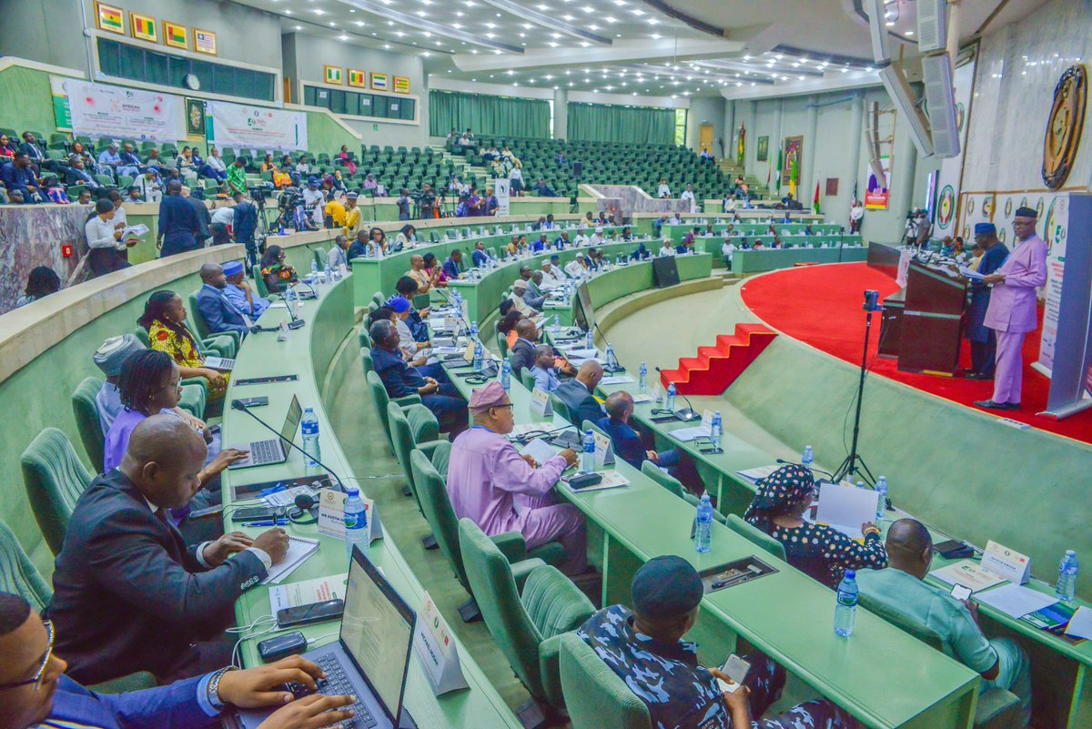 xtanlea's tweet photo. Cross section of participants at the ongoing  African Public Square (APS) Debate, live @ecowas_cedeao Main Auditorium in Abuja https://t.co/JYFUatoMvP