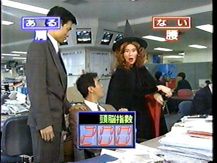 Tnewties この世には本当に魔女がいるウールブ
レンドポンチョNavy M てるてるあふっ on X