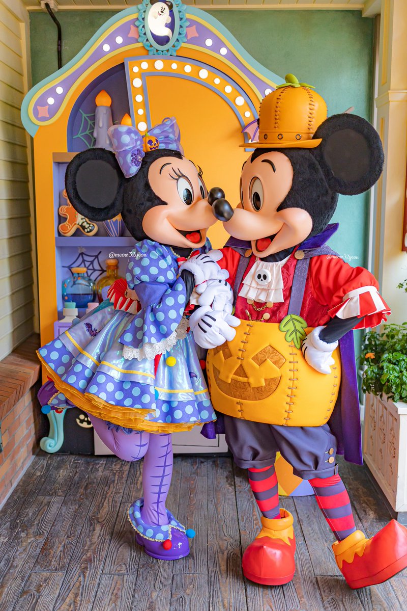 𝐇𝐚𝐩𝐩𝐲 𝐇𝐚𝐥𝐥𝐨𝐰𝐞𝐞𝐧 🎃.⋆𝜗𝜚.*