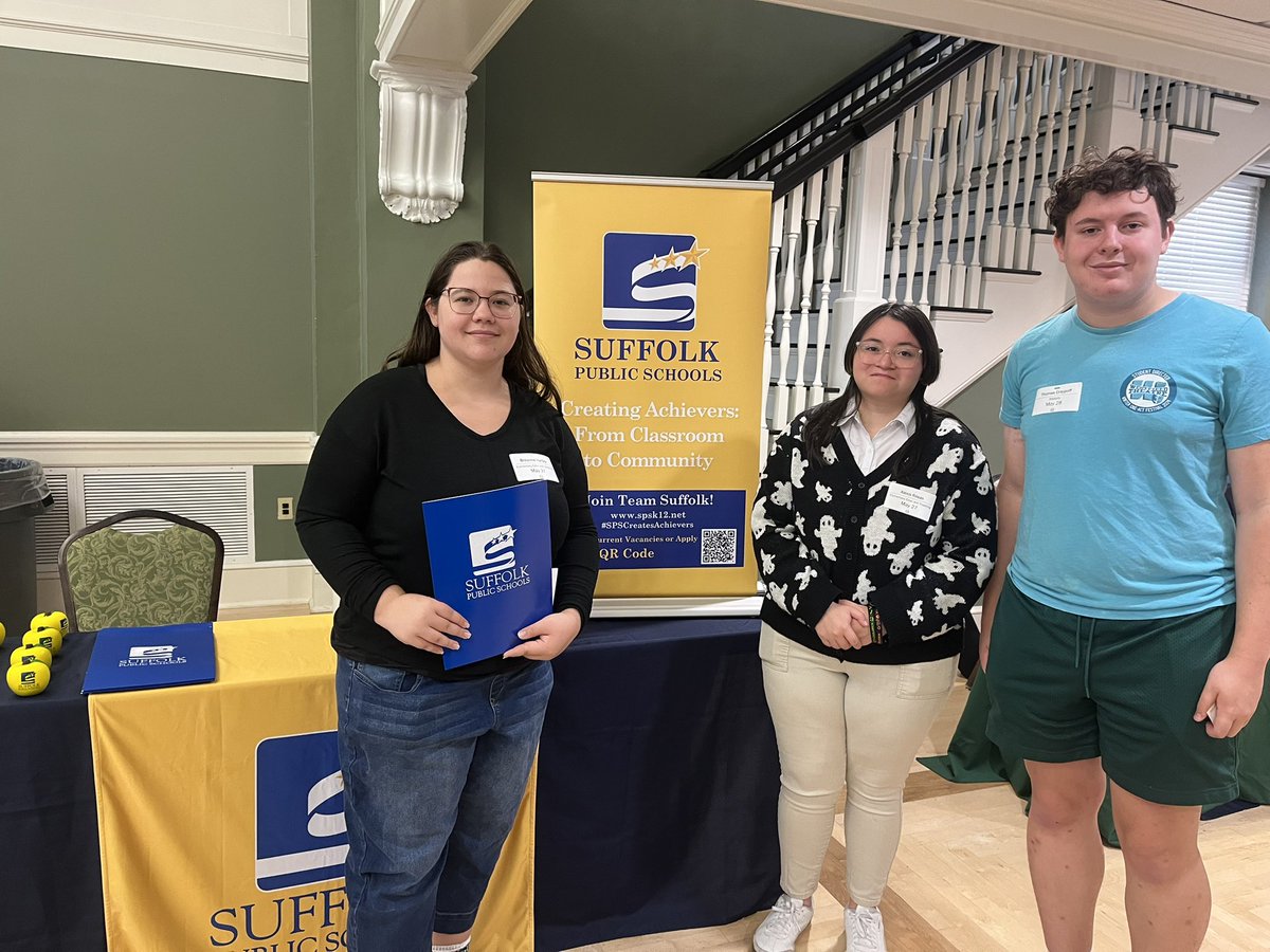 SPS_HR's tweet image. Recruitment Day @longwoodu. #JoinTeamSuffolk #SPSCreatesAchievers