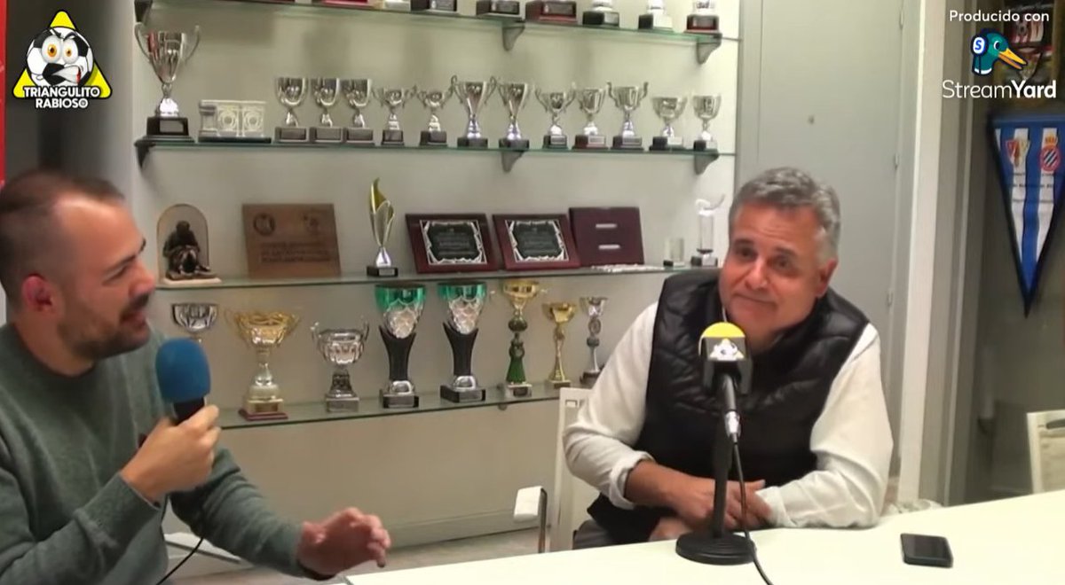 ⭐️Programón anoche:
🎙️Josan Fierro, presidente de la <a href="/UD_Barbastro/">U.D. Barbastro</a>, que repasó la actualidad del club y los retos para este curso🔴. Y además, tuvimos el mejor tramo de opinión del zaragocismo con tres cracks:
<a href="/ferrerla/">Laura Ferrer Garces</a> <a href="/kikecastroGarc1/">kike castro Garcia</a> <a href="/espartacojovial/">Espartaco</a> 
👉youtube.com/live/Ii6mSyiNm…