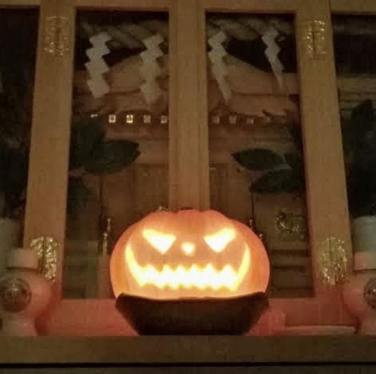 穴守稲荷のコンちゃん🦊【公式】 on X